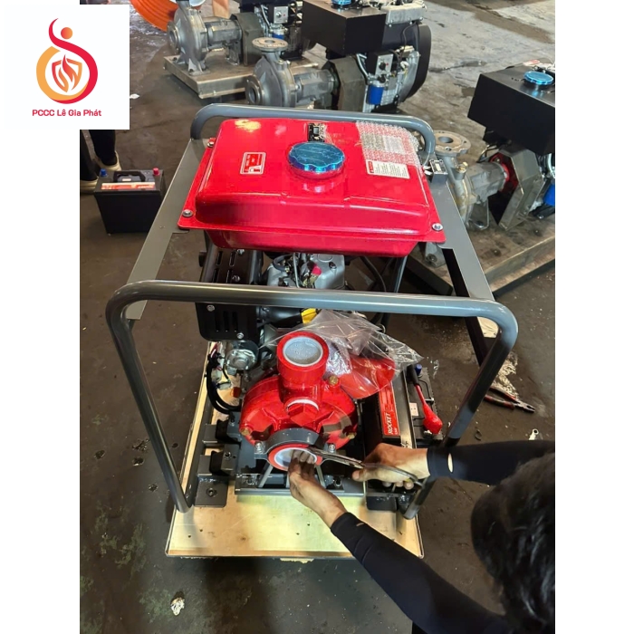 Máy Bơm Chữa Cháy Diesel 15HP Windy